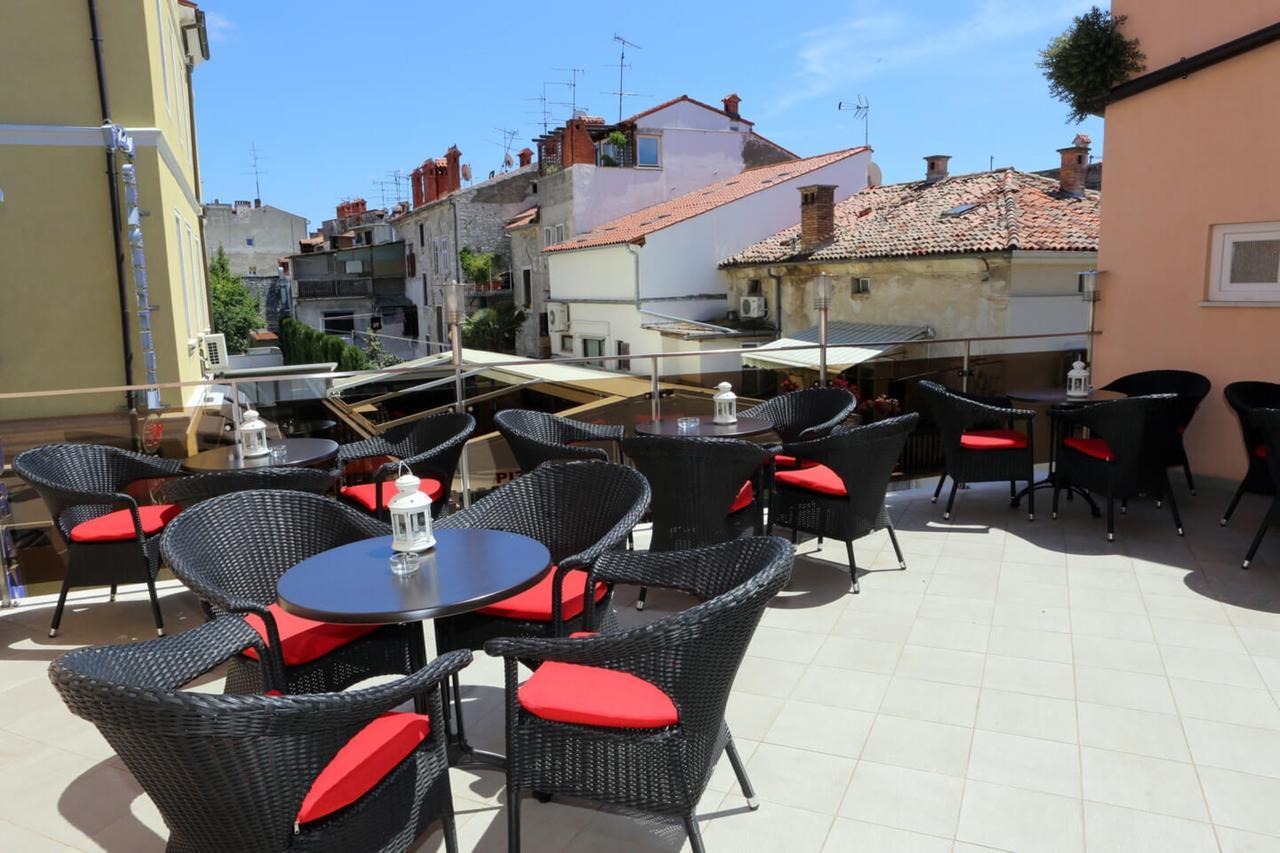 Hotel Galija Pula Ngoại thất bức ảnh